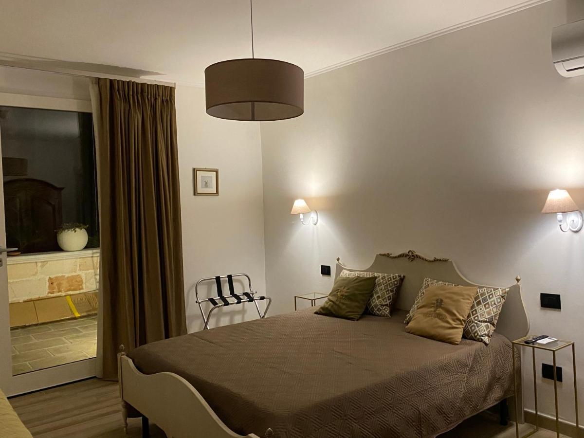 B&B Villa Gallo Torre Squillace Bagian luar foto